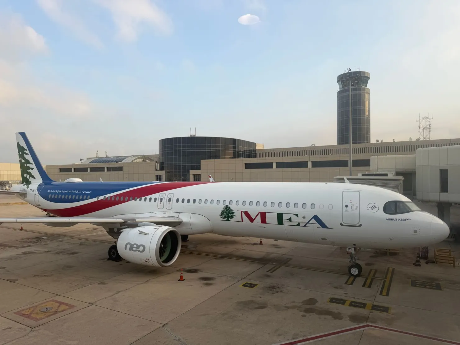 Beirut Rafic Hariri International Airport — airport terminal, aircraft and travel information