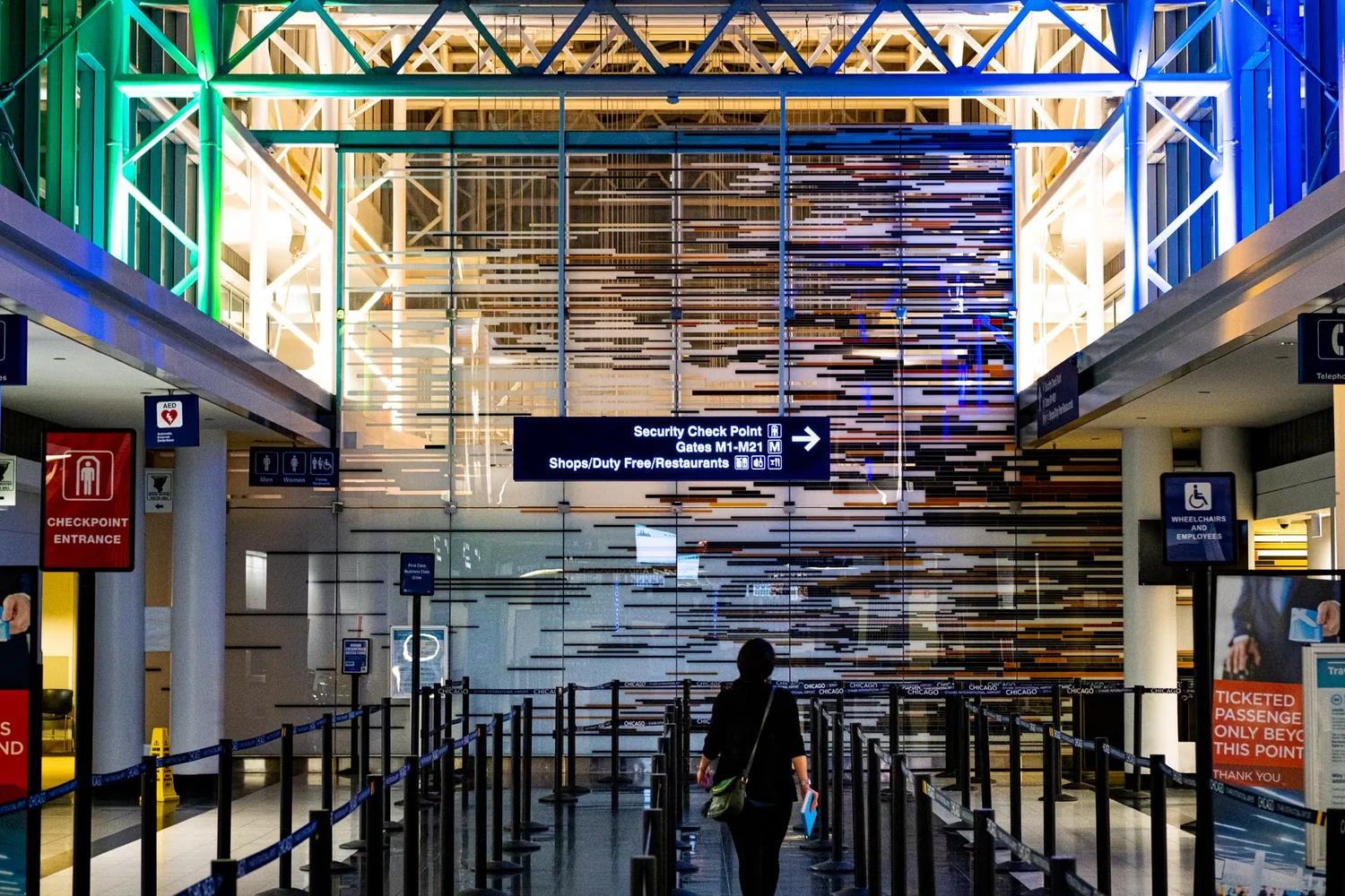 Chicago O'Hare International — airport terminal, aircraft and travel information